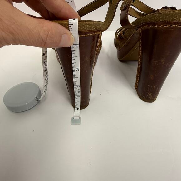 Frye Grace T-Strap Platform Sandals | Size 8M | Brown Leather High Heel - Picture 4 of 11